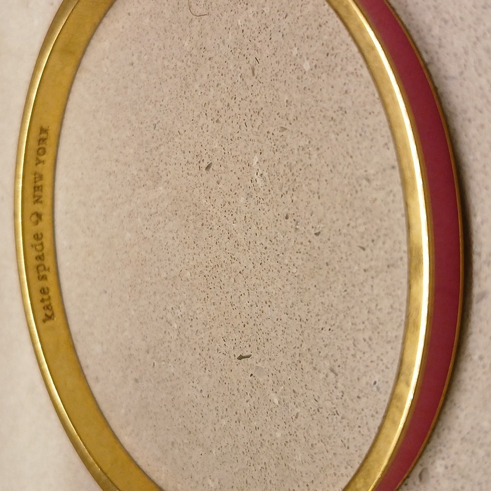 KATE SPADE Idiom Hot To Trot Bangle Bracelet Dainty Cute Pink